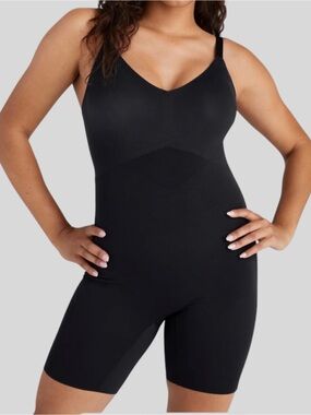 Honeylove Black Mid Thigh Shapewear Bodysuit Built In Bra SZ Large EUC